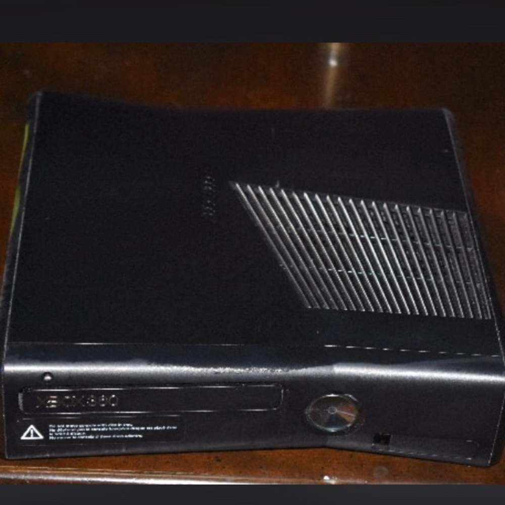 Xbox 360 (console only) 250 GB
